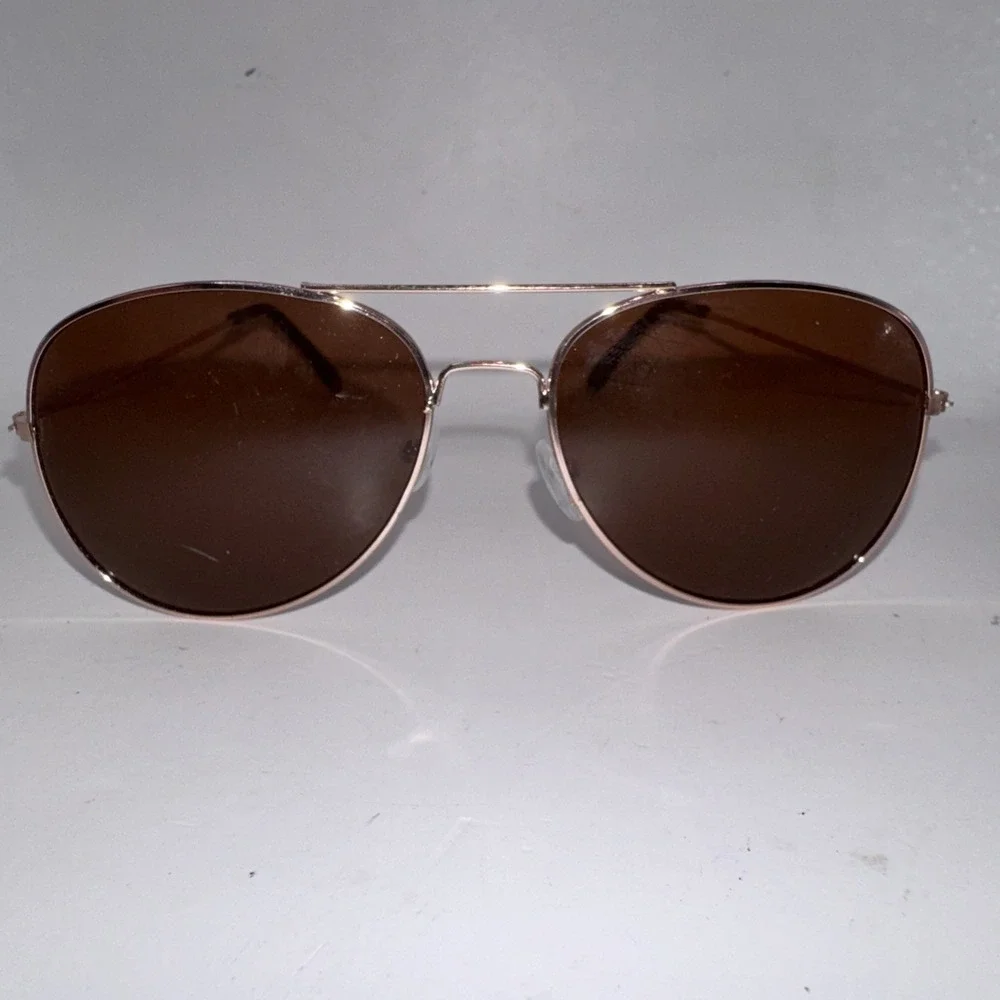Rose Gold and Diamond Aviator Sunglasses 719175090135